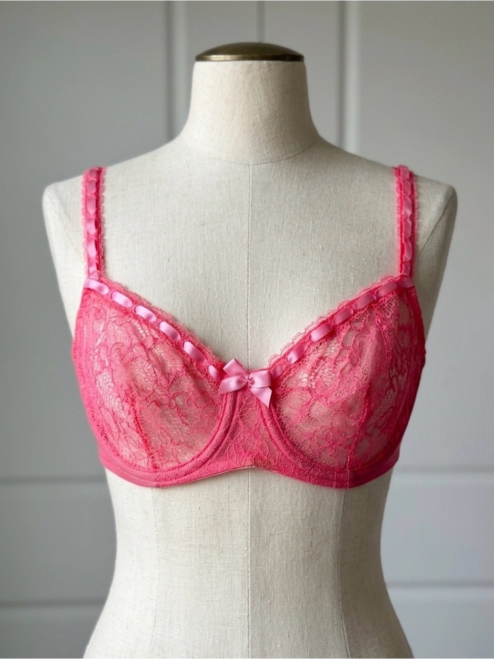 VTG 2003 Victoria’s Secret Hot Pink Sheer Lace Underwire Bra 34D